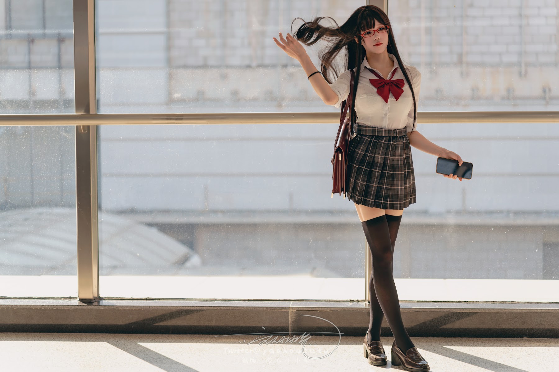 Coser@黏黏团子兔 – 电车惊魂& 期待 - P34