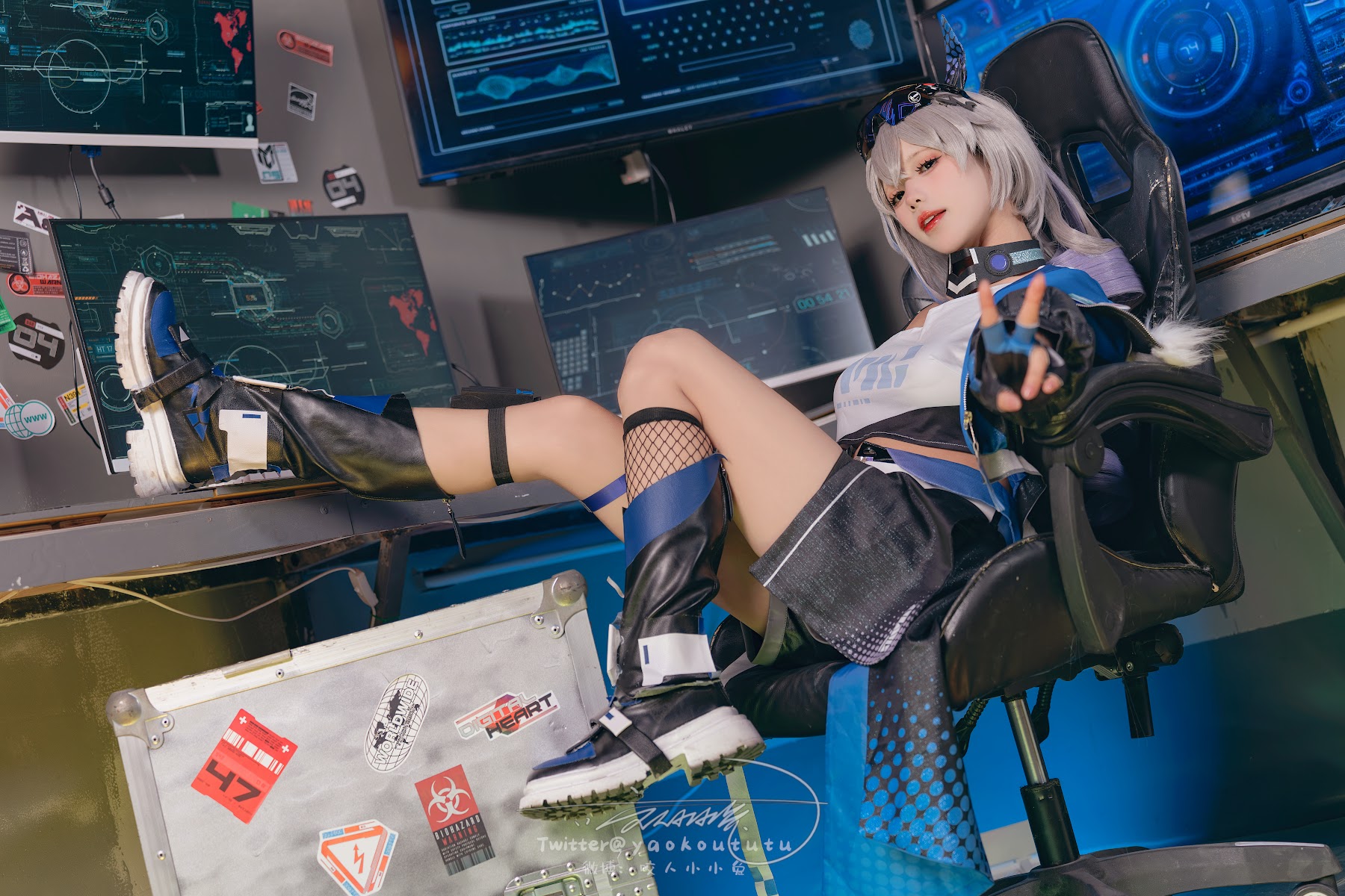 Coser@黏黏团子兔 – 崩铁·银狼Gentleman - P15