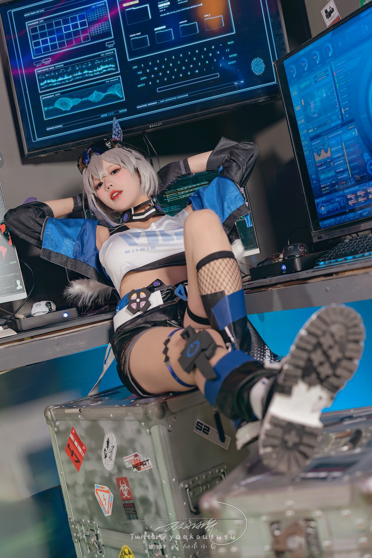 Coser@黏黏团子兔 – 崩铁·银狼Gentleman - P30