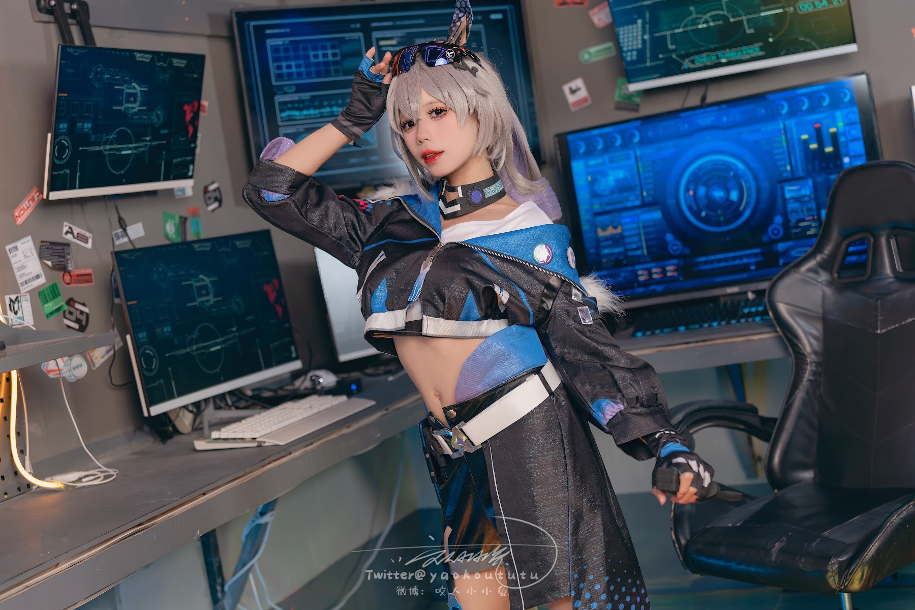 Coser@黏黏团子兔 – 崩铁·银狼Gentleman - P67