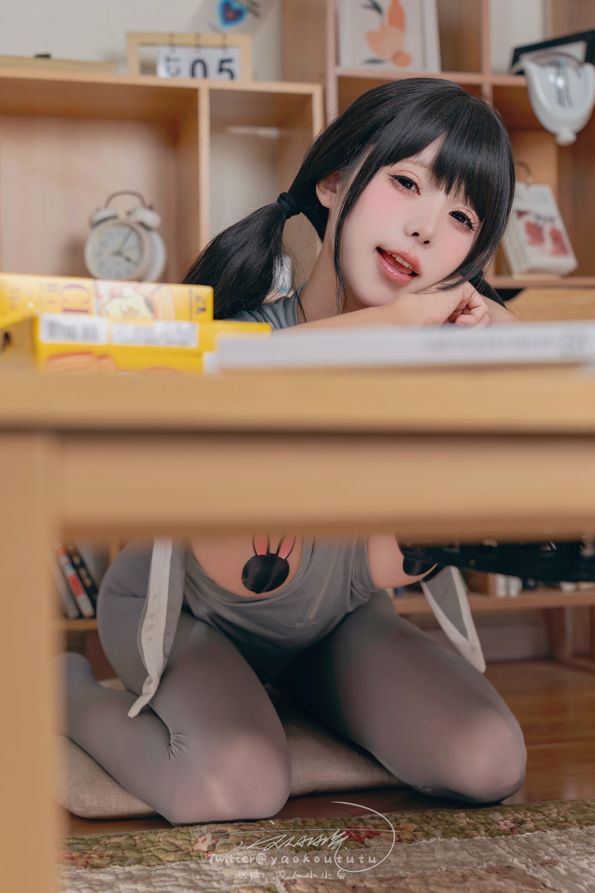 Coser@黏黏团子兔 – 小灰兔 - P18