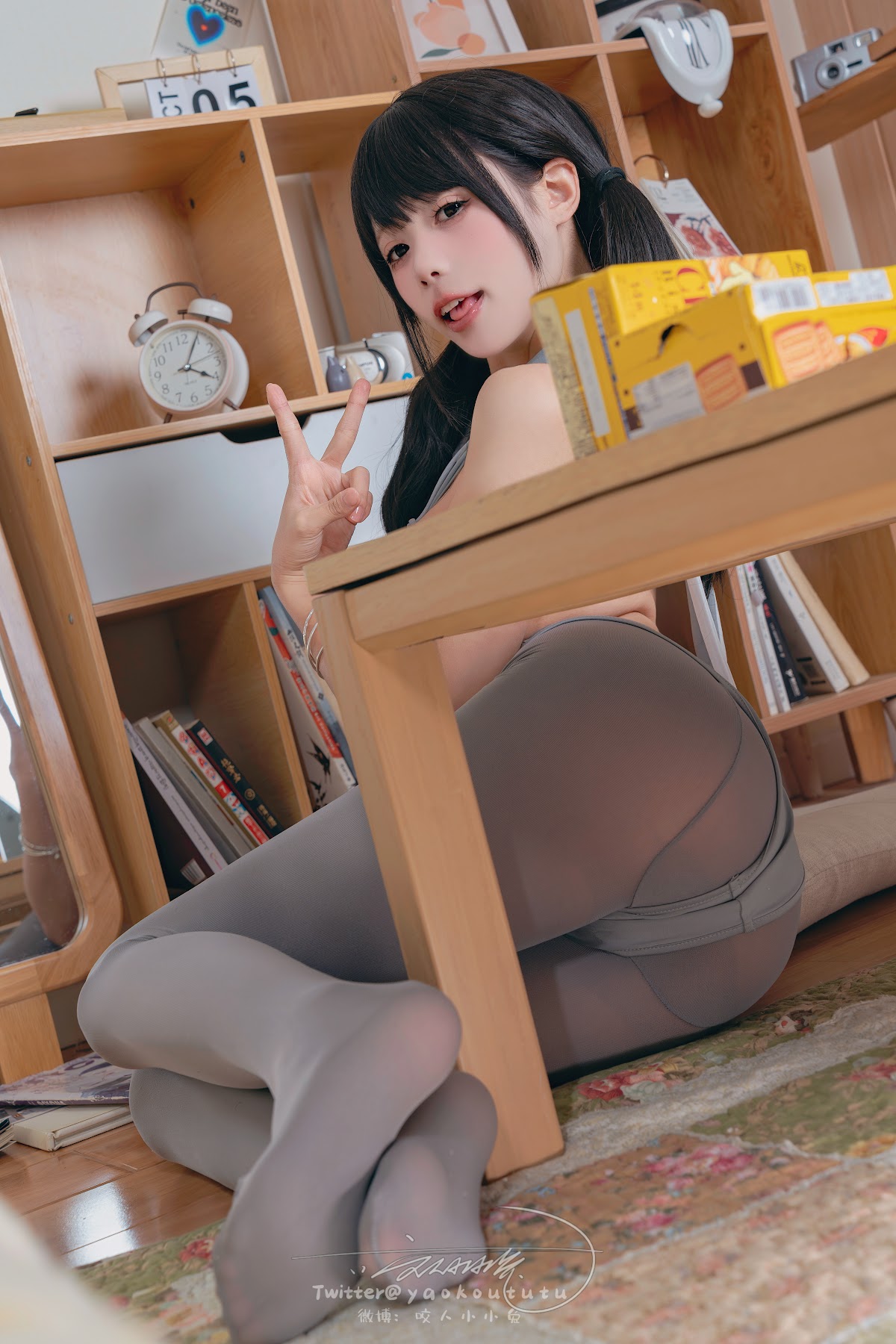 Coser@黏黏团子兔 – 小灰兔 - P23