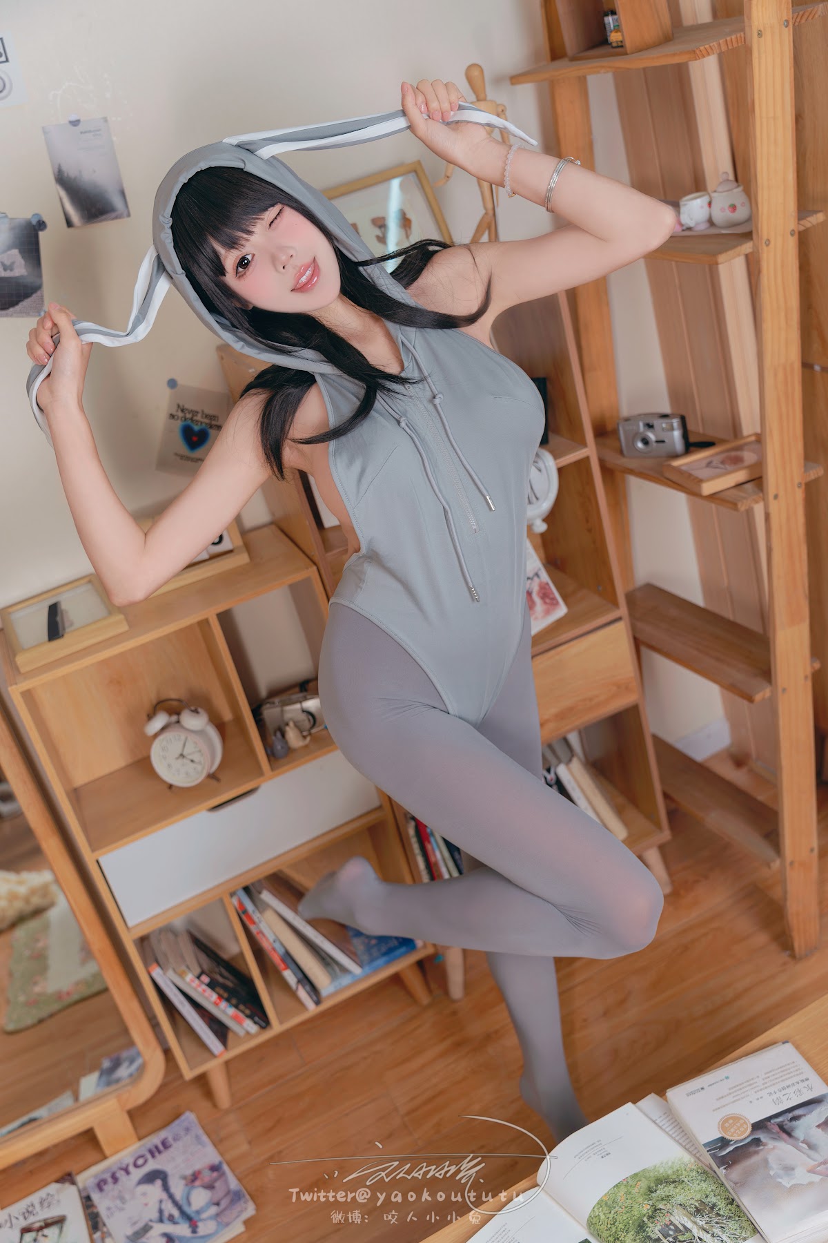 Coser@黏黏团子兔 – 小灰兔 - P6