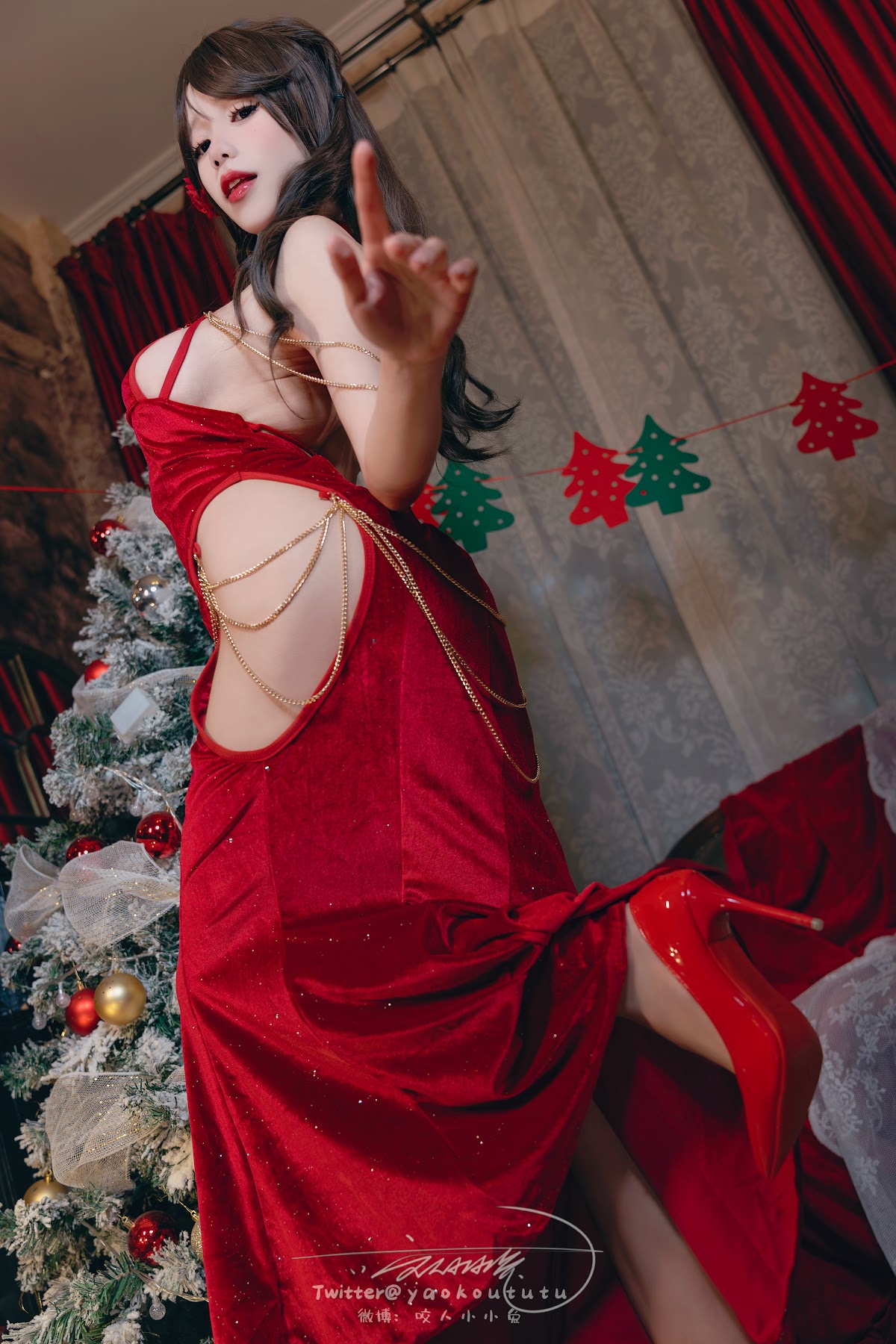 Coser@黏黏团子兔 – 圣诞生日限定『兔兔的生日晚宴』『危险派对』 - P25