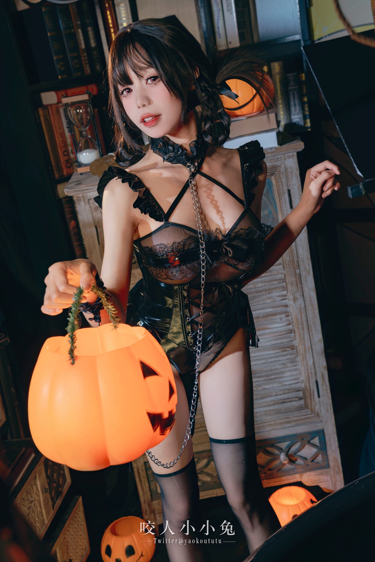 Coser@黏黏团子兔 – 『兔兔班车』万圣小恶魔 - P2