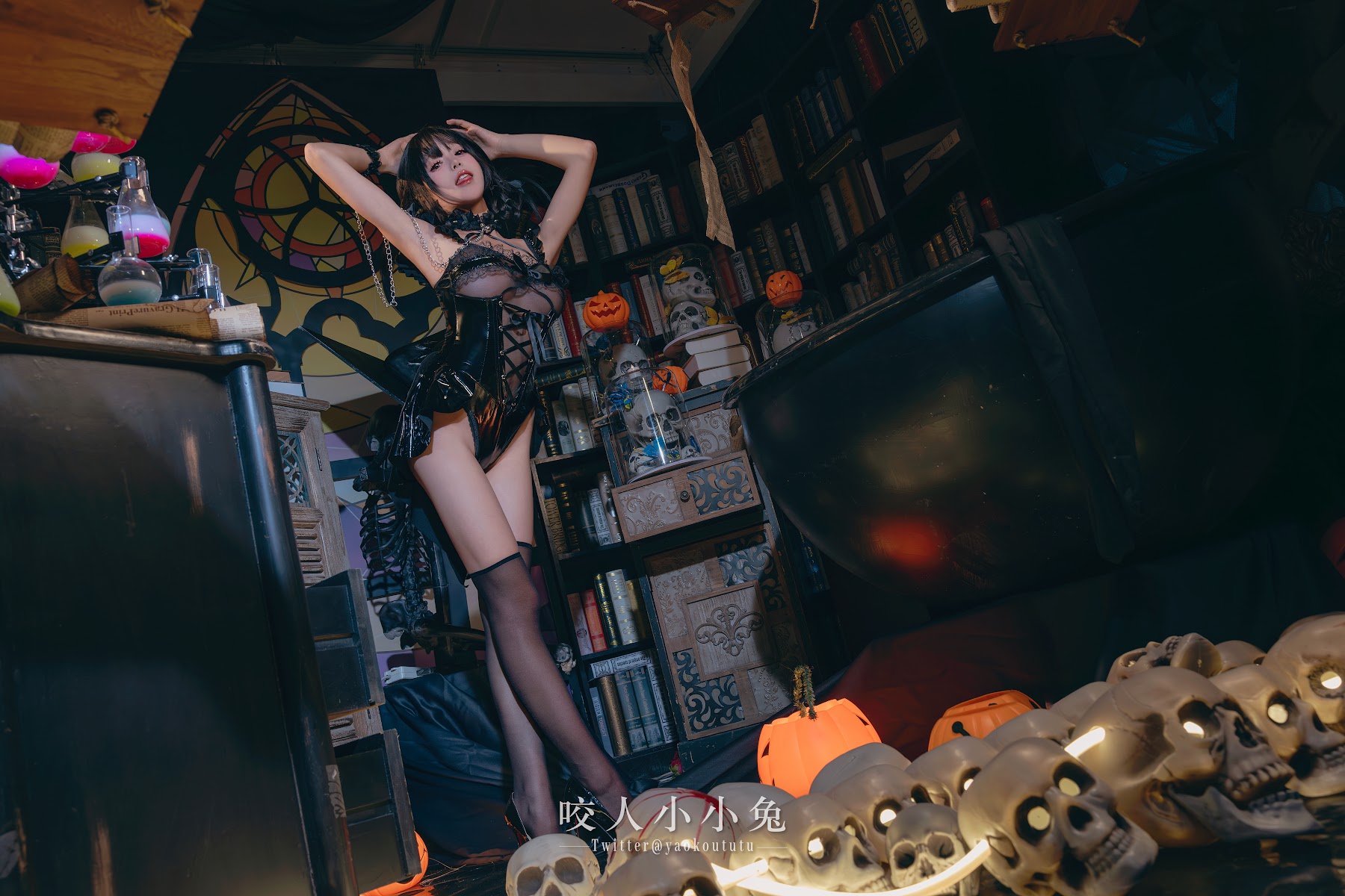 Coser@黏黏团子兔 – 『兔兔班车』万圣小恶魔 - P4