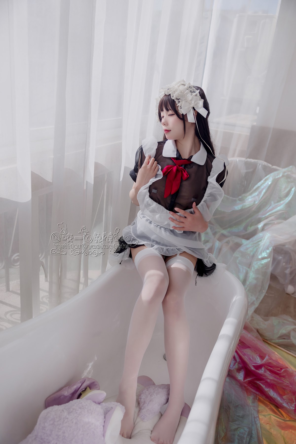 Coser@黏黏团子兔 – 黑白女仆 - P13