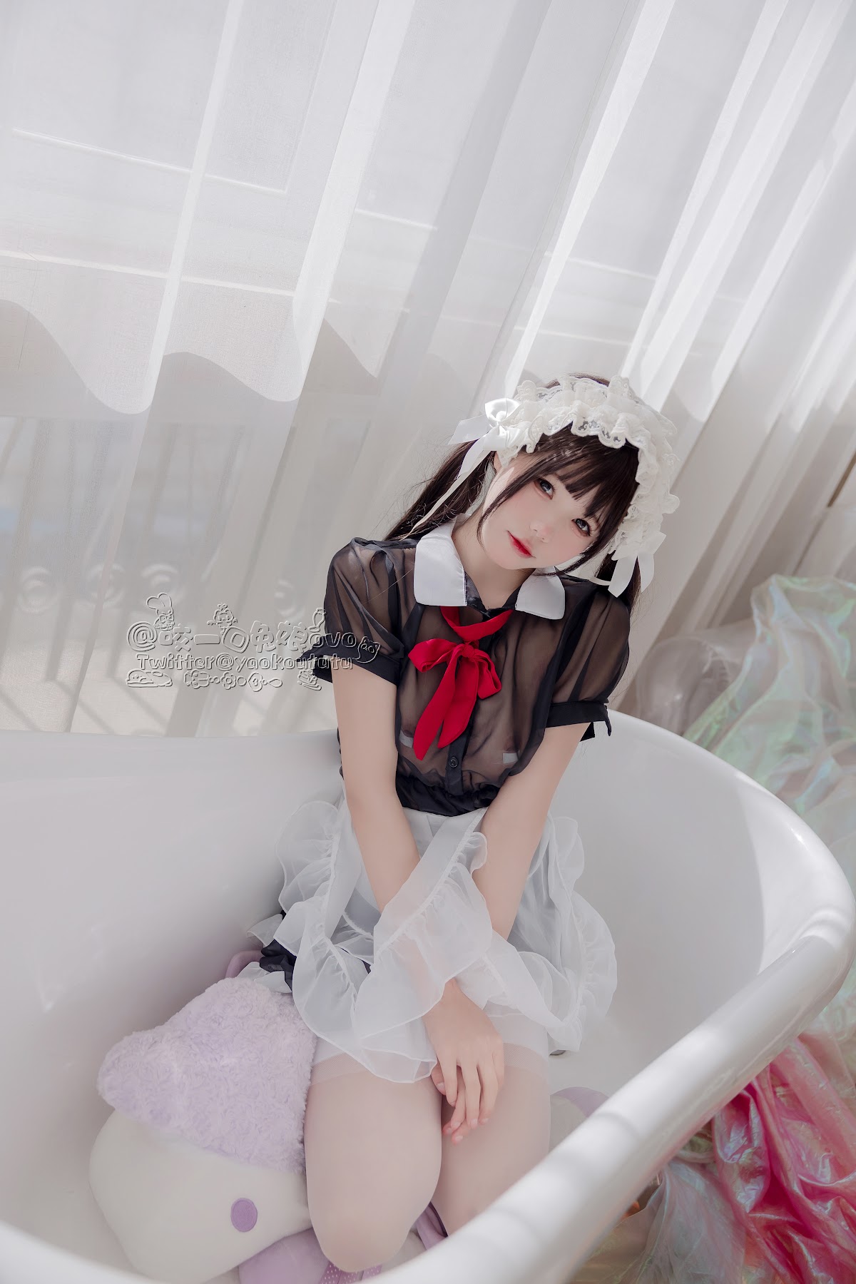 Coser@黏黏团子兔 – 黑白女仆 - P16
