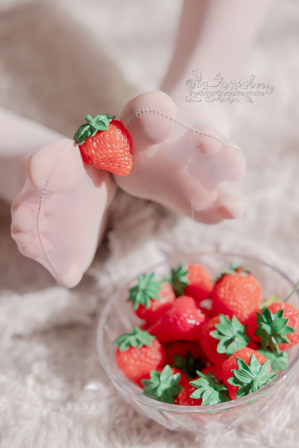 Coser@黏黏团子兔 – 黑白女仆 - P57
