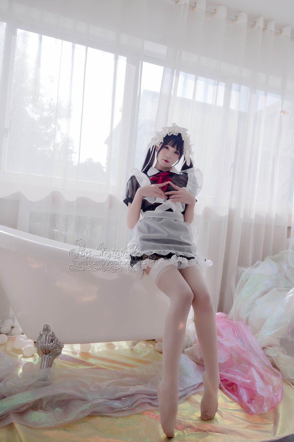 Coser@黏黏团子兔 – 黑白女仆 - P5