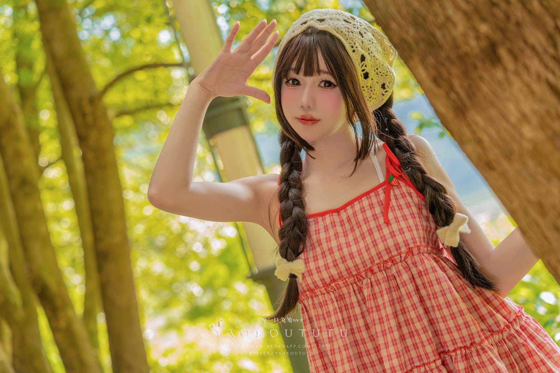 Coser@黏黏团子兔 – 绿野茶会 Lovesick Girls - P35