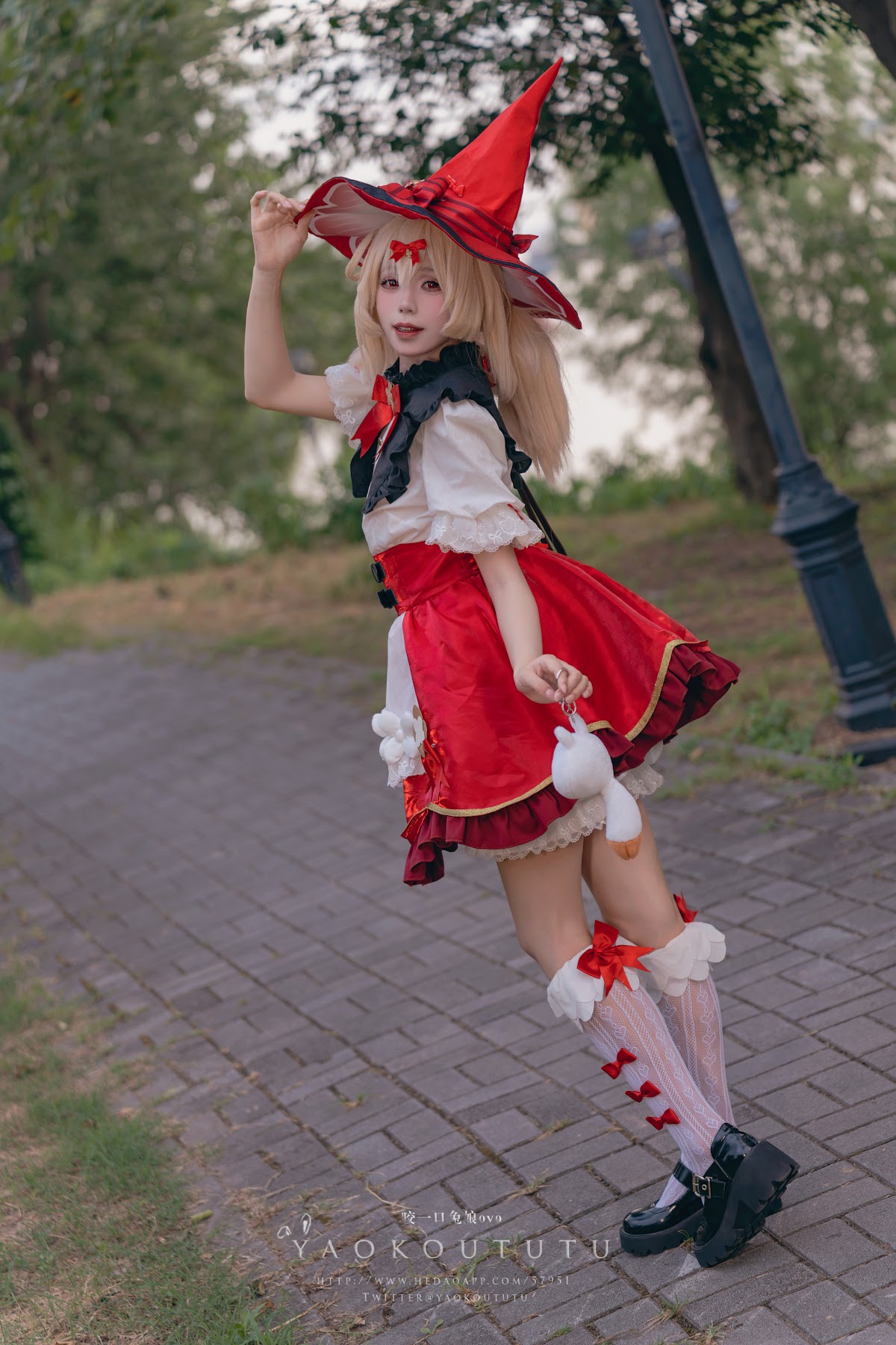 Coser@黏黏团子兔 – 琪花星烛·可莉 可莉炸鱼舞 - P56