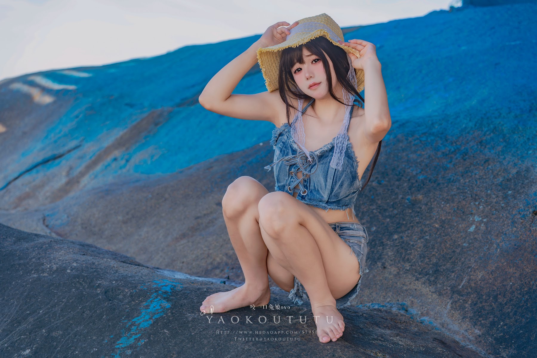 Coser@黏黏团子兔 – 海の夏日 Shotgun - P57