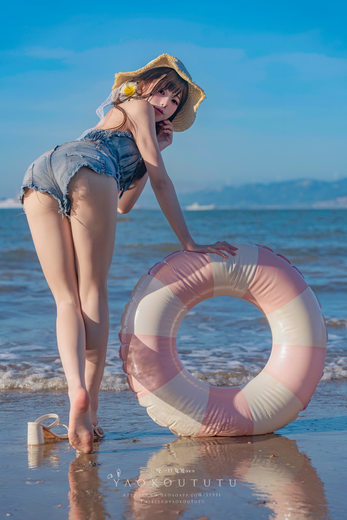 Coser@黏黏团子兔 – 海の夏日 Shotgun - P67