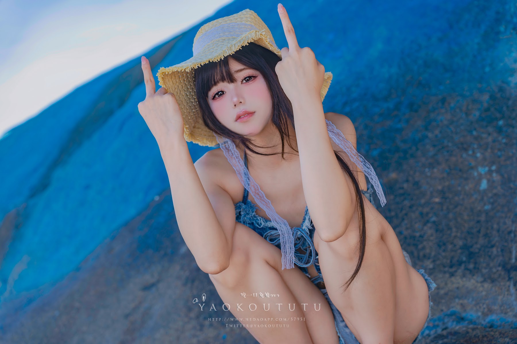 Coser@黏黏团子兔 – 海の夏日 Shotgun - P68