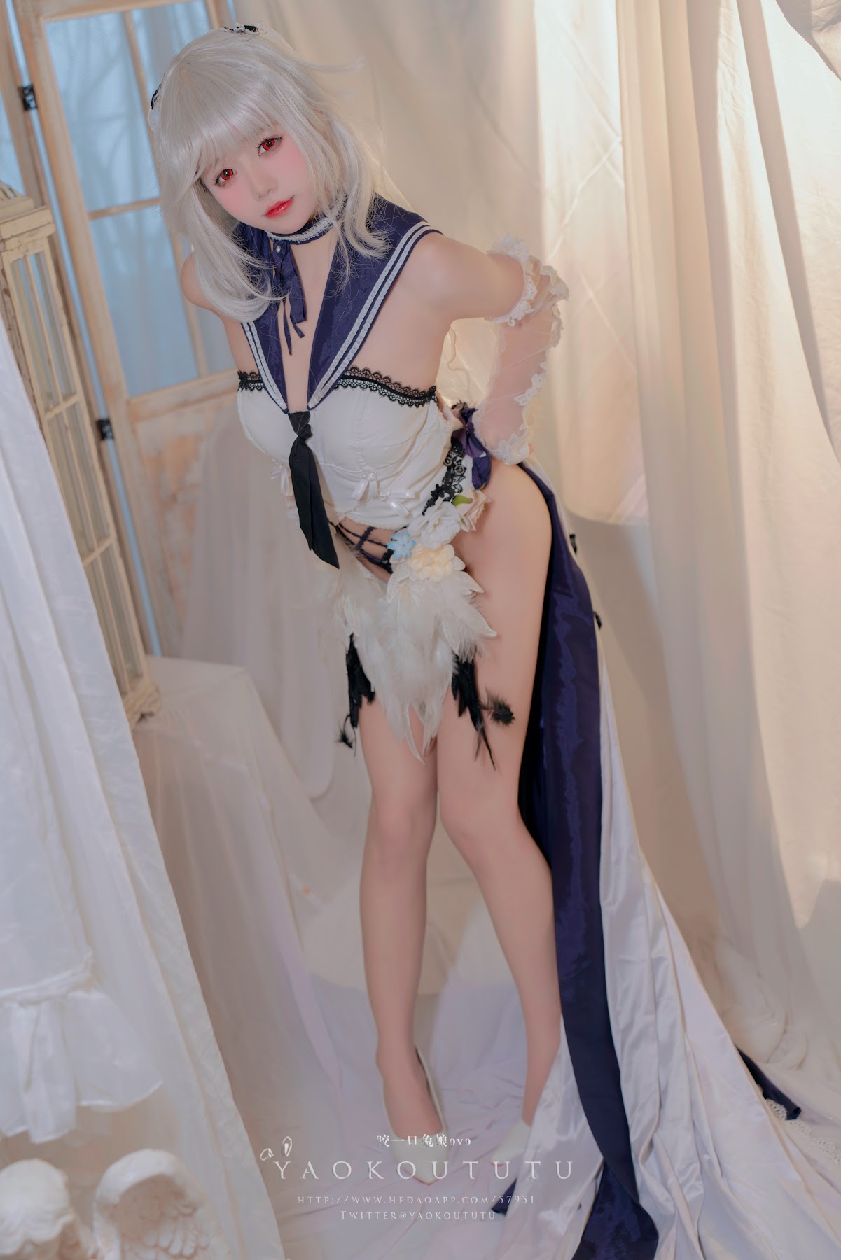 Coser@黏黏团子兔 – 梳妆的大小姐 – 可畏 - P27