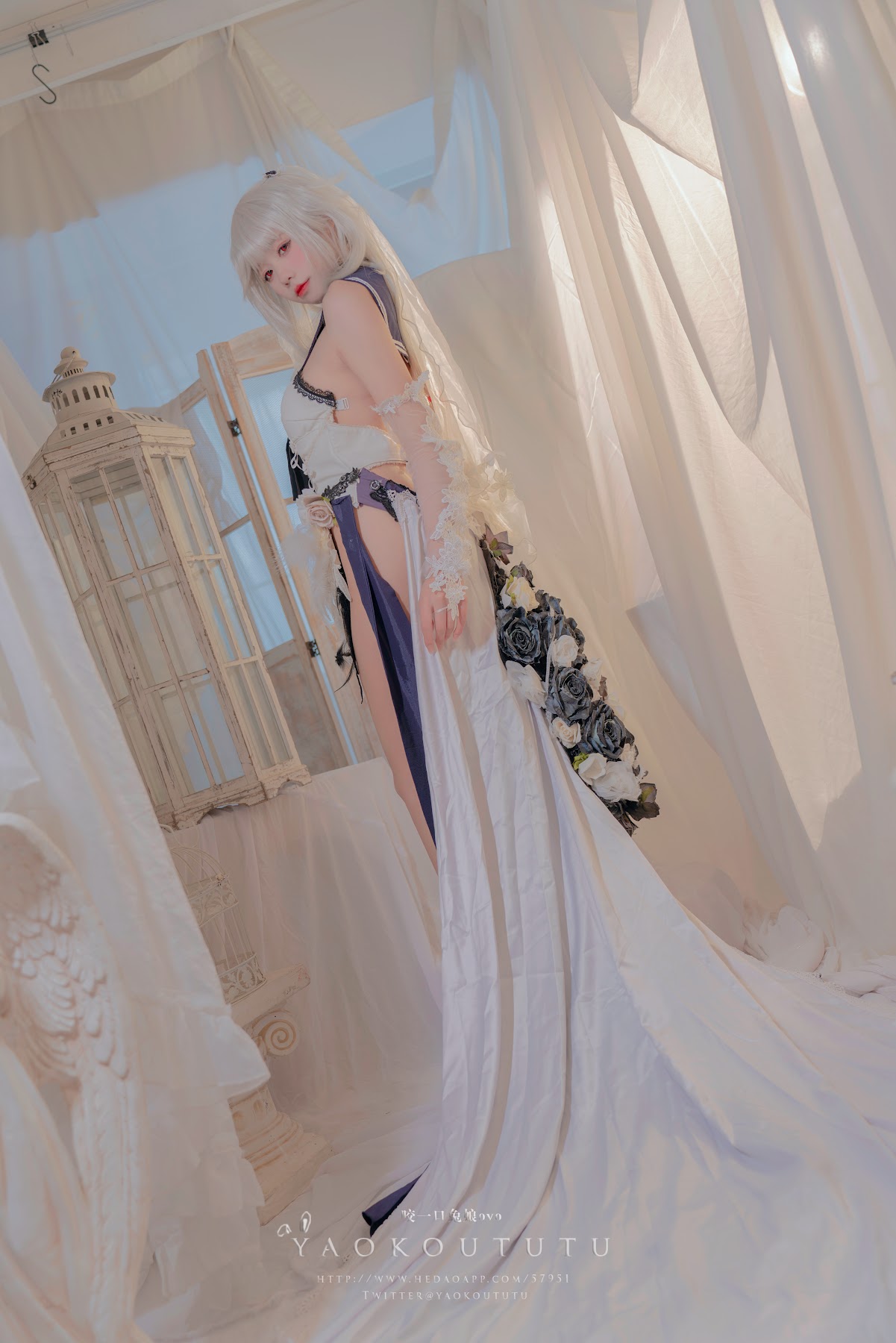 Coser@黏黏团子兔 – 梳妆的大小姐 – 可畏 - P30