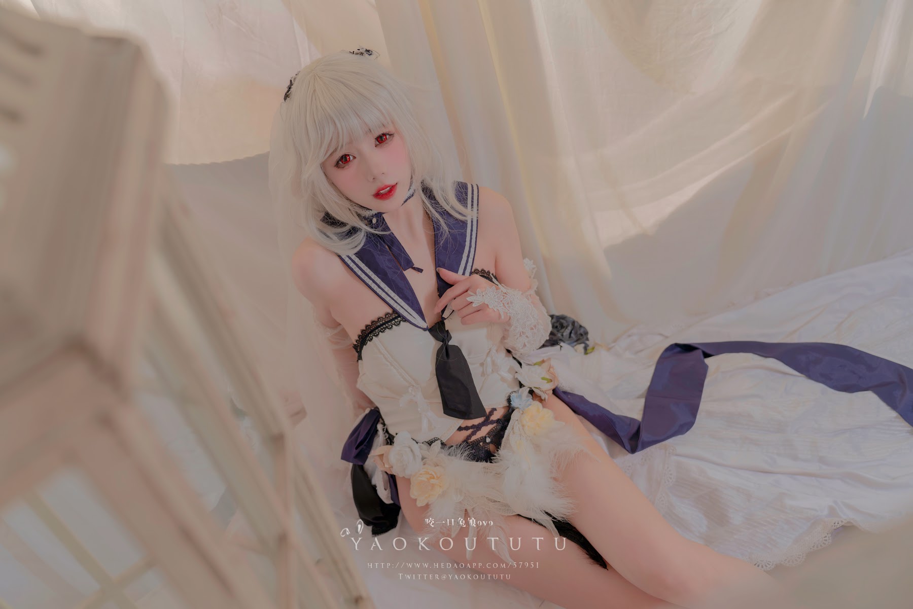 Coser@黏黏团子兔 – 梳妆的大小姐 – 可畏 - P36