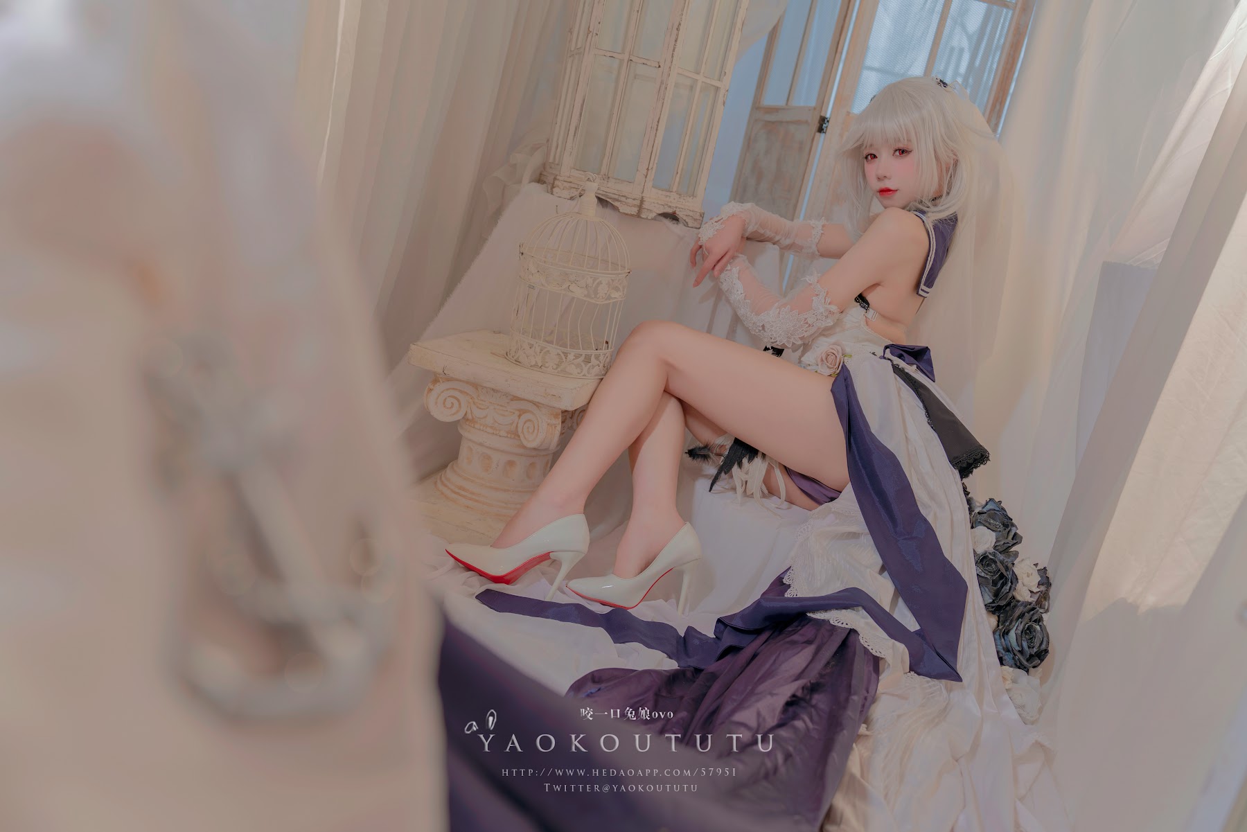 Coser@黏黏团子兔 – 梳妆的大小姐 – 可畏 - P37