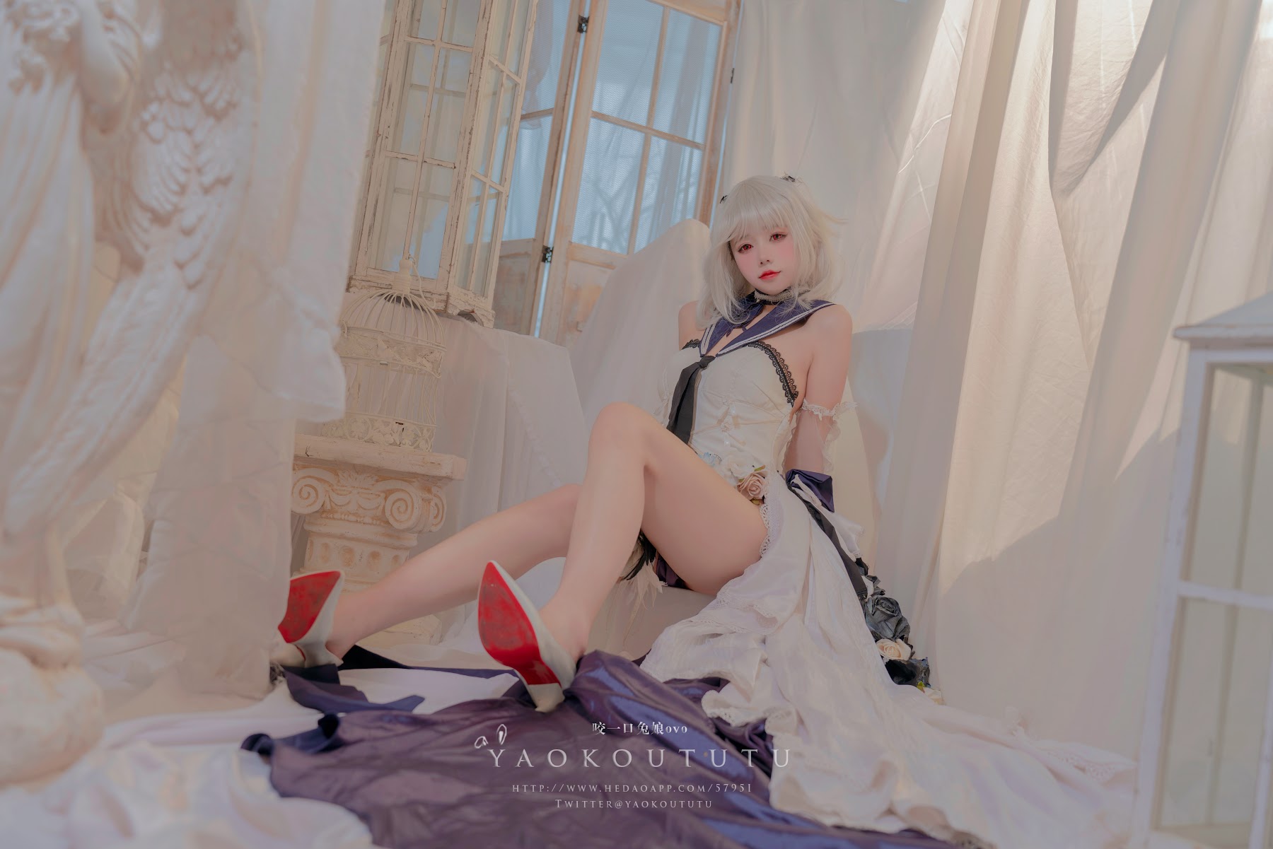 Coser@黏黏团子兔 – 梳妆的大小姐 – 可畏 - P42