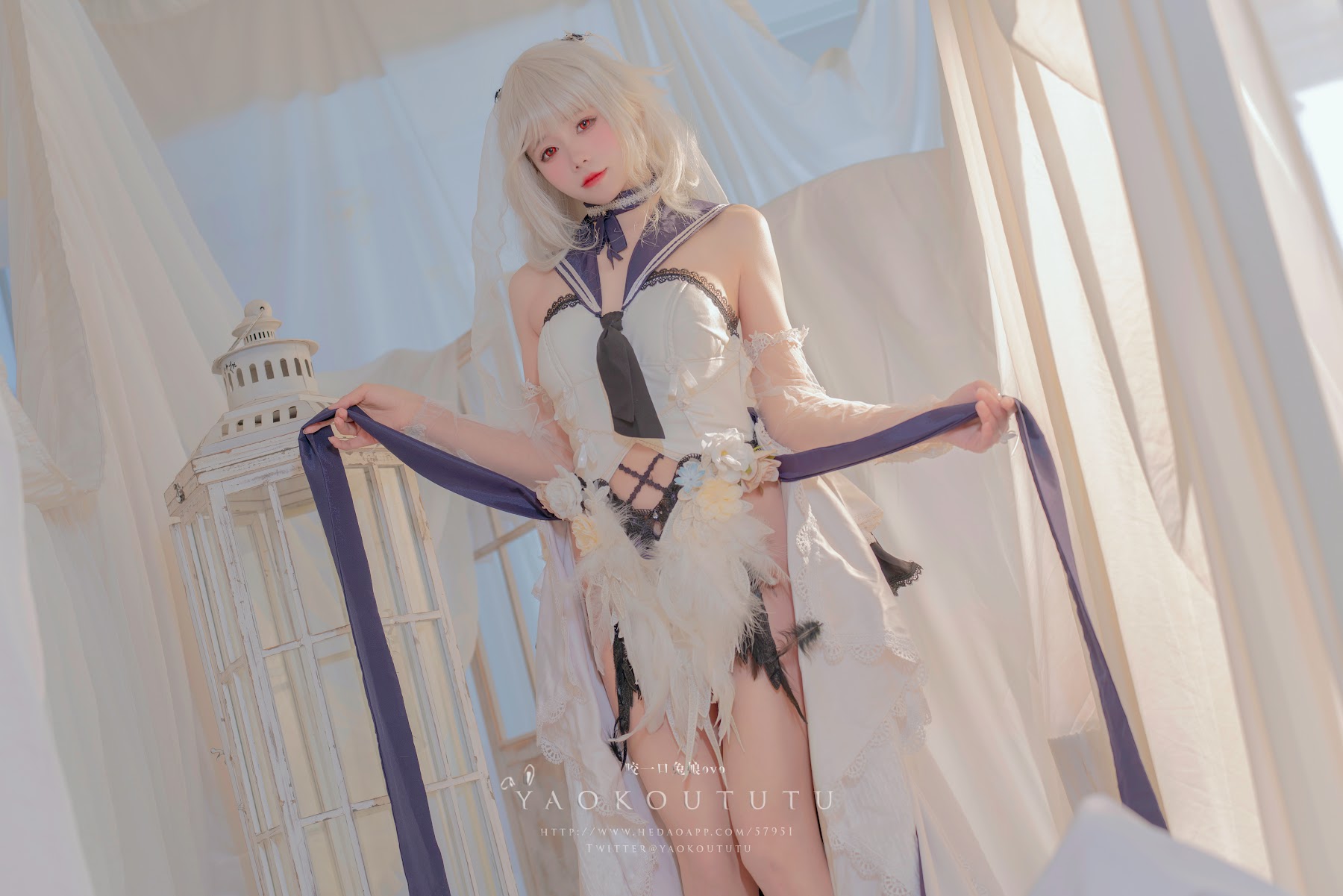 Coser@黏黏团子兔 – 梳妆的大小姐 – 可畏 - P49