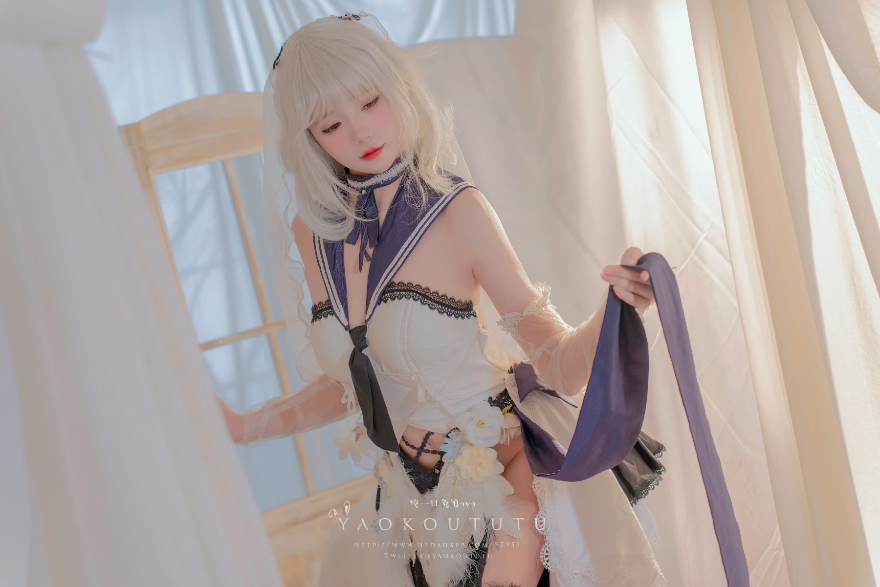 Coser@黏黏团子兔 – 梳妆的大小姐 – 可畏 - P50