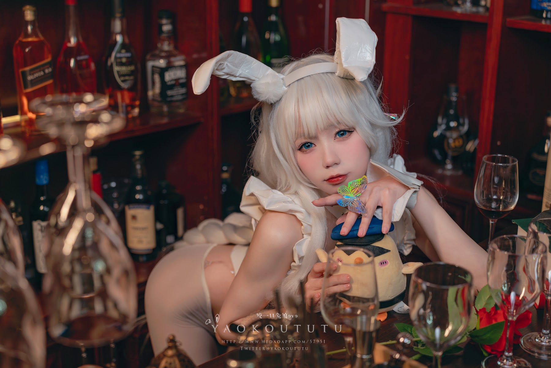 Coser@黏黏团子兔 – 恶毒酒吧 - P36