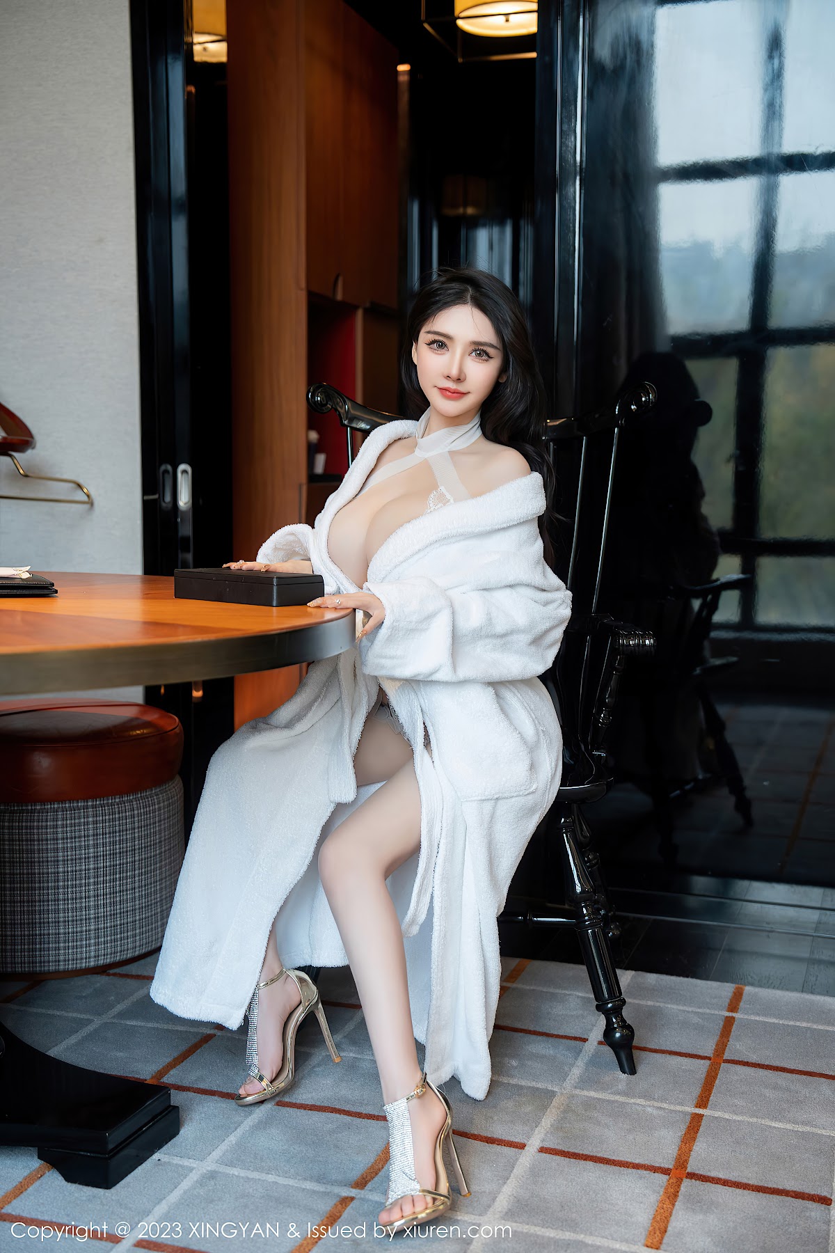 XingYan Vol.220 Pan Jiaojiao (潘娇娇) - P9