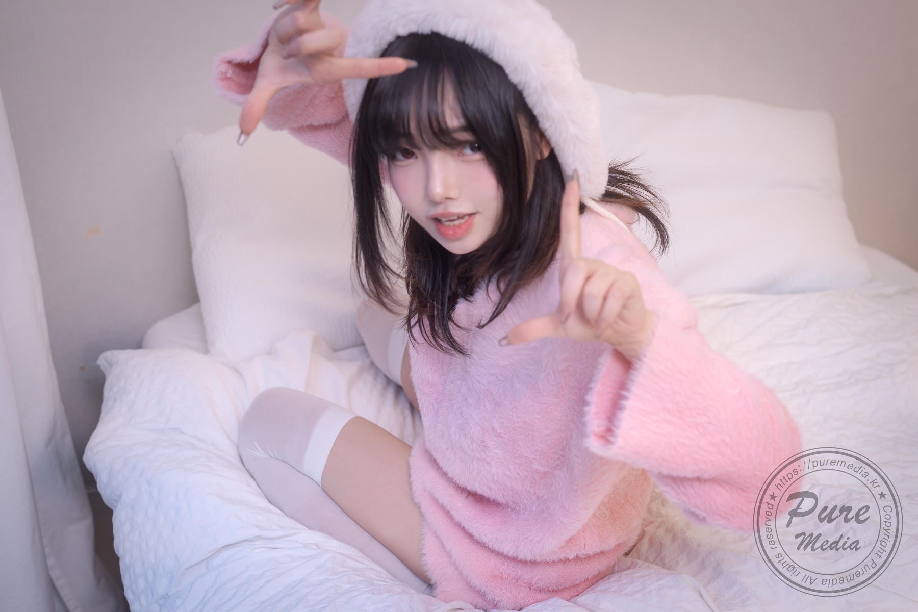 Pure Media Vol.266 Jelly (젤리) – Cutie Rabbit & Pink Hole - P9