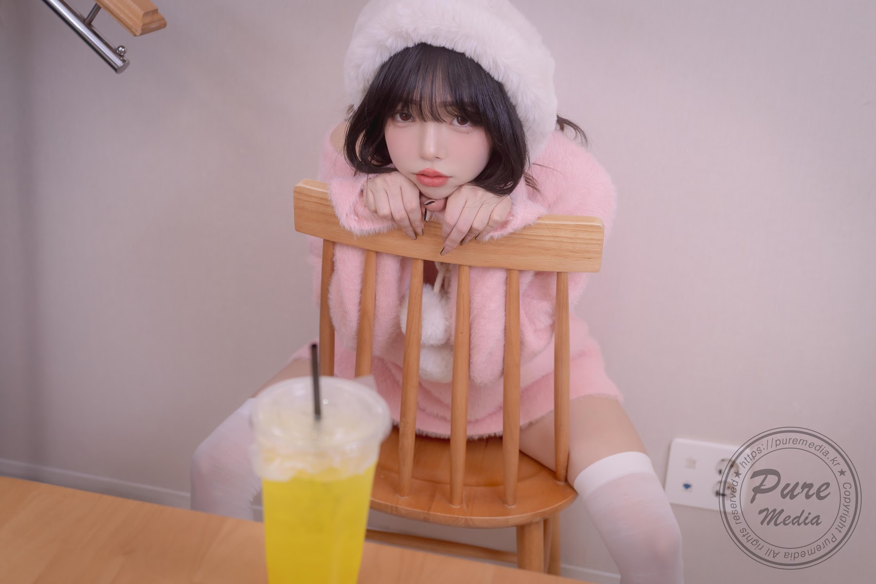 Pure Media Vol.266 Jelly (젤리) – Cutie Rabbit & Pink Hole - P35
