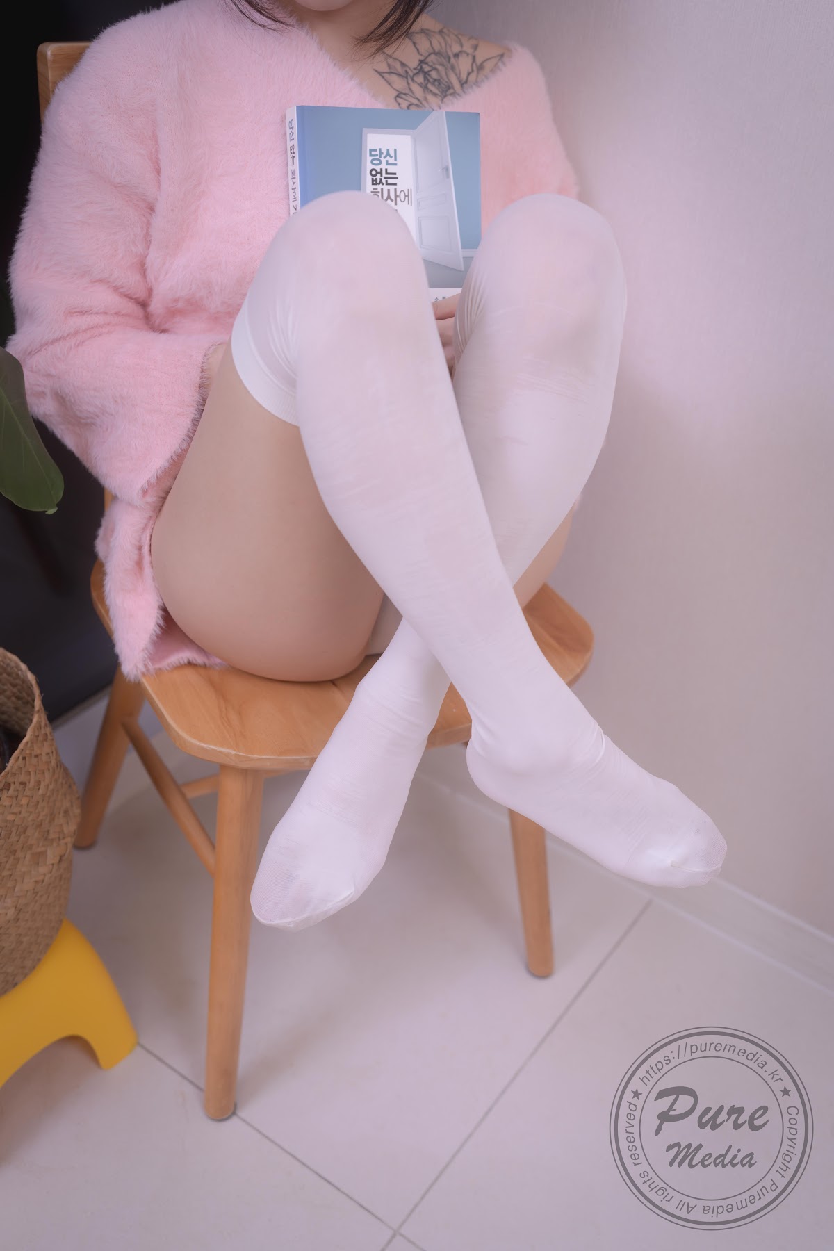 Pure Media Vol.266 Jelly (젤리) – Cutie Rabbit & Pink Hole - P63