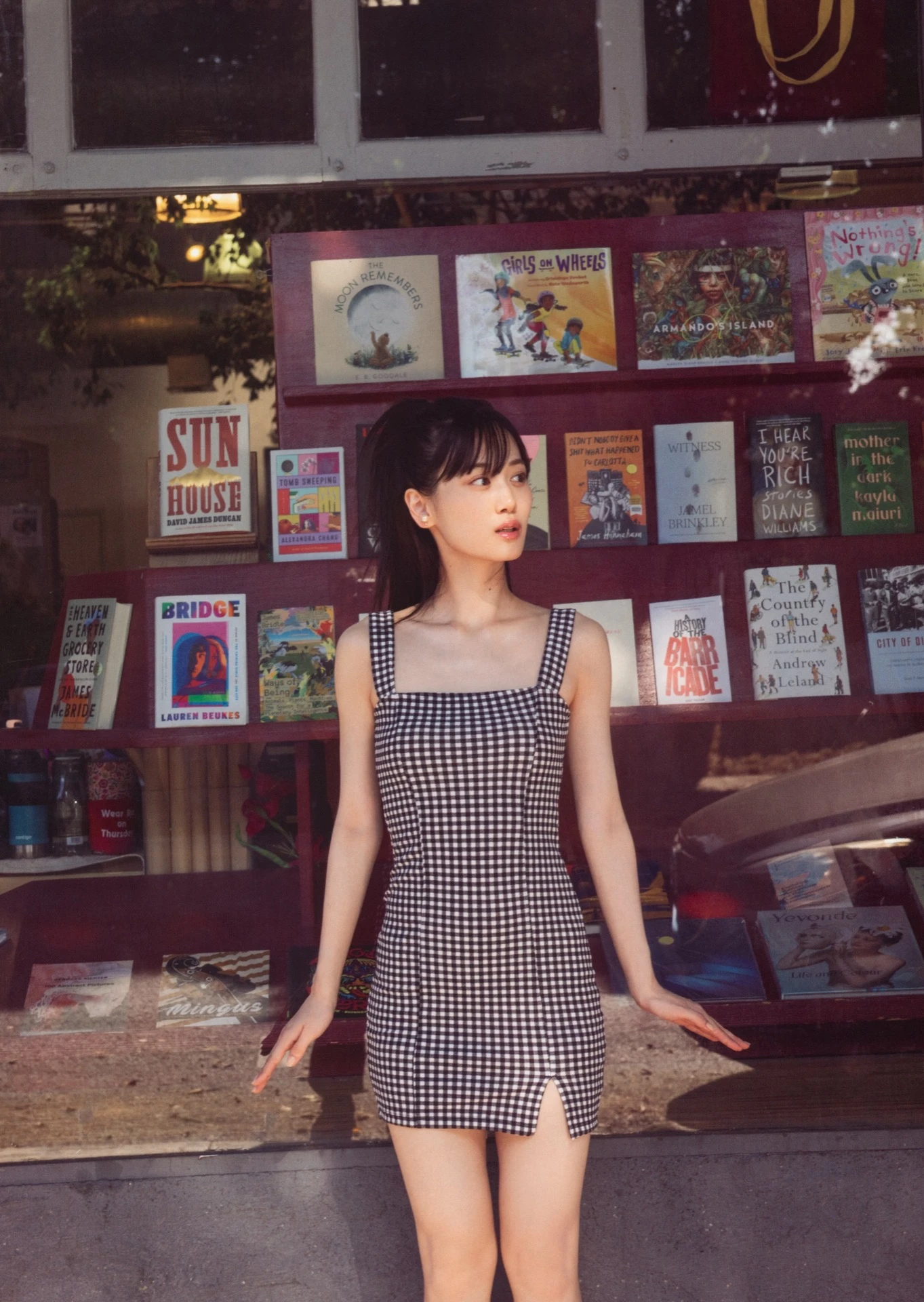 Mizuki Yamashita 山下美月, 2nd写真集 「ヒロイン」 Set.03 - P9