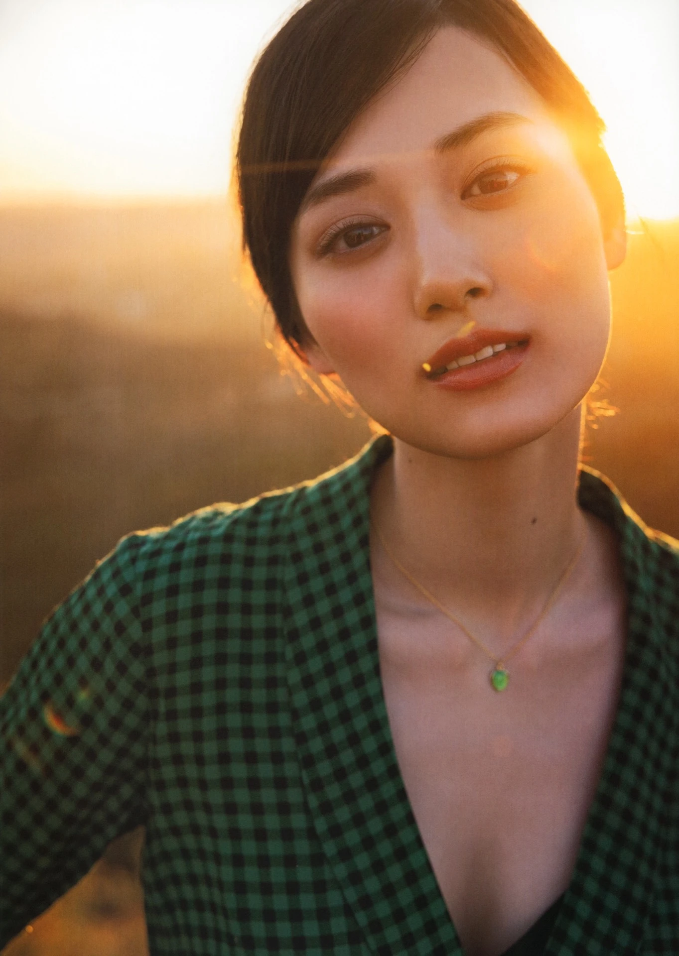Mizuki Yamashita 山下美月, 2nd写真集 「ヒロイン」 Set.03 - P29
