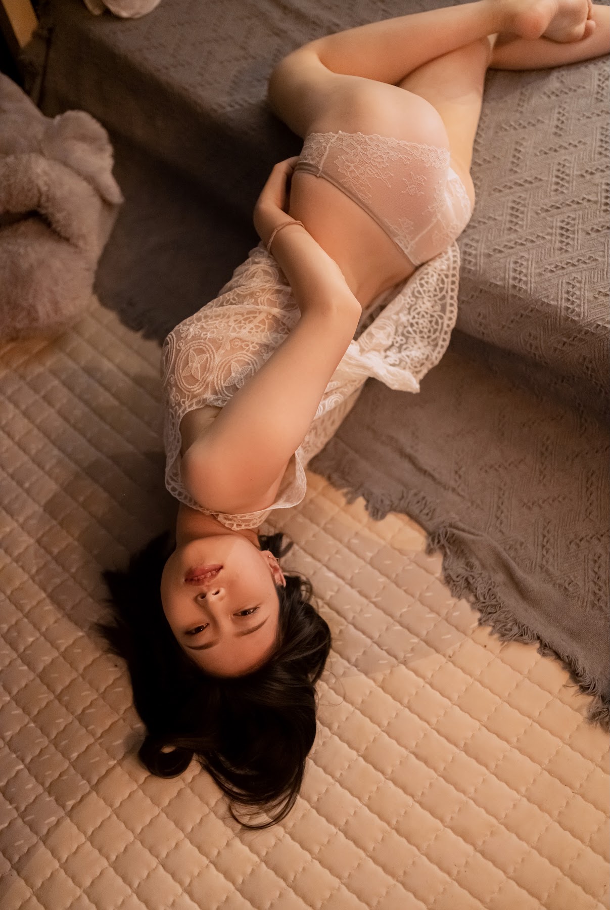 Coser@年年Nnian – 白色网衫 - P31