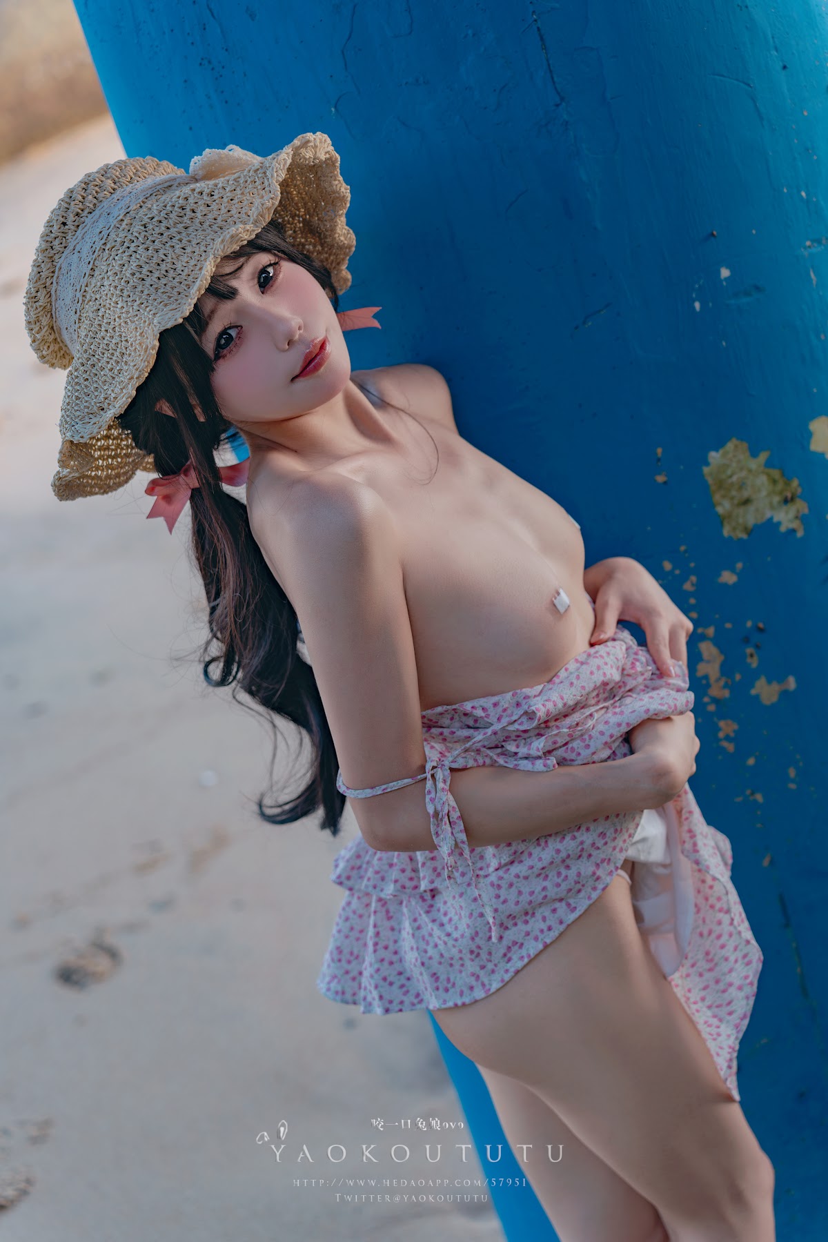Coser@黏黏团子兔 – 邻家小妹&日不落 - P38