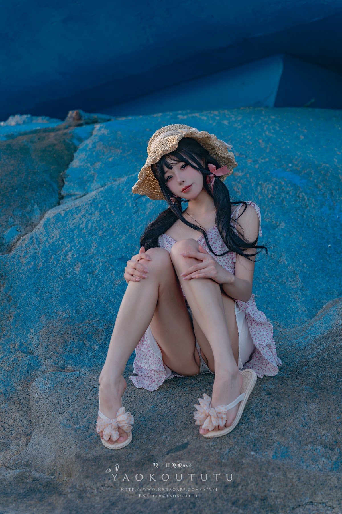 Coser@黏黏团子兔 – 邻家小妹&日不落 - P40