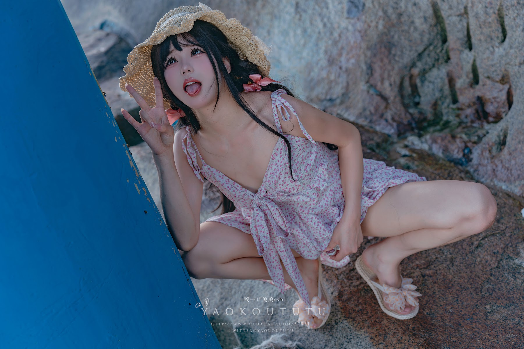Coser@黏黏团子兔 – 邻家小妹&日不落 - P47
