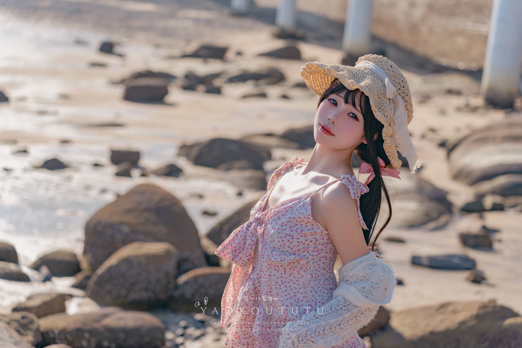 Coser@黏黏团子兔 – 邻家小妹&日不落 - P4
