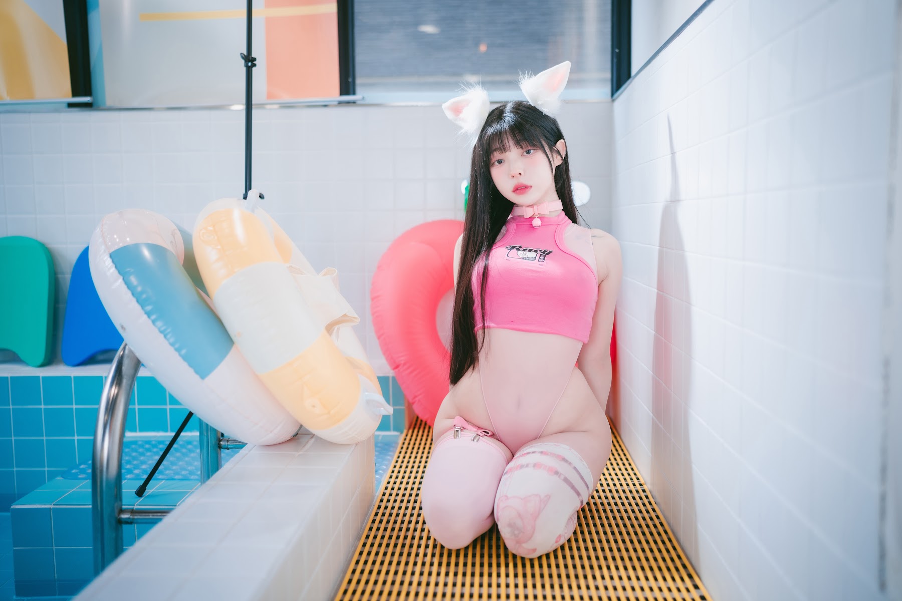 DJAWA Photo – Yudi (유디) – Pink Bunny & Black Cat - P38