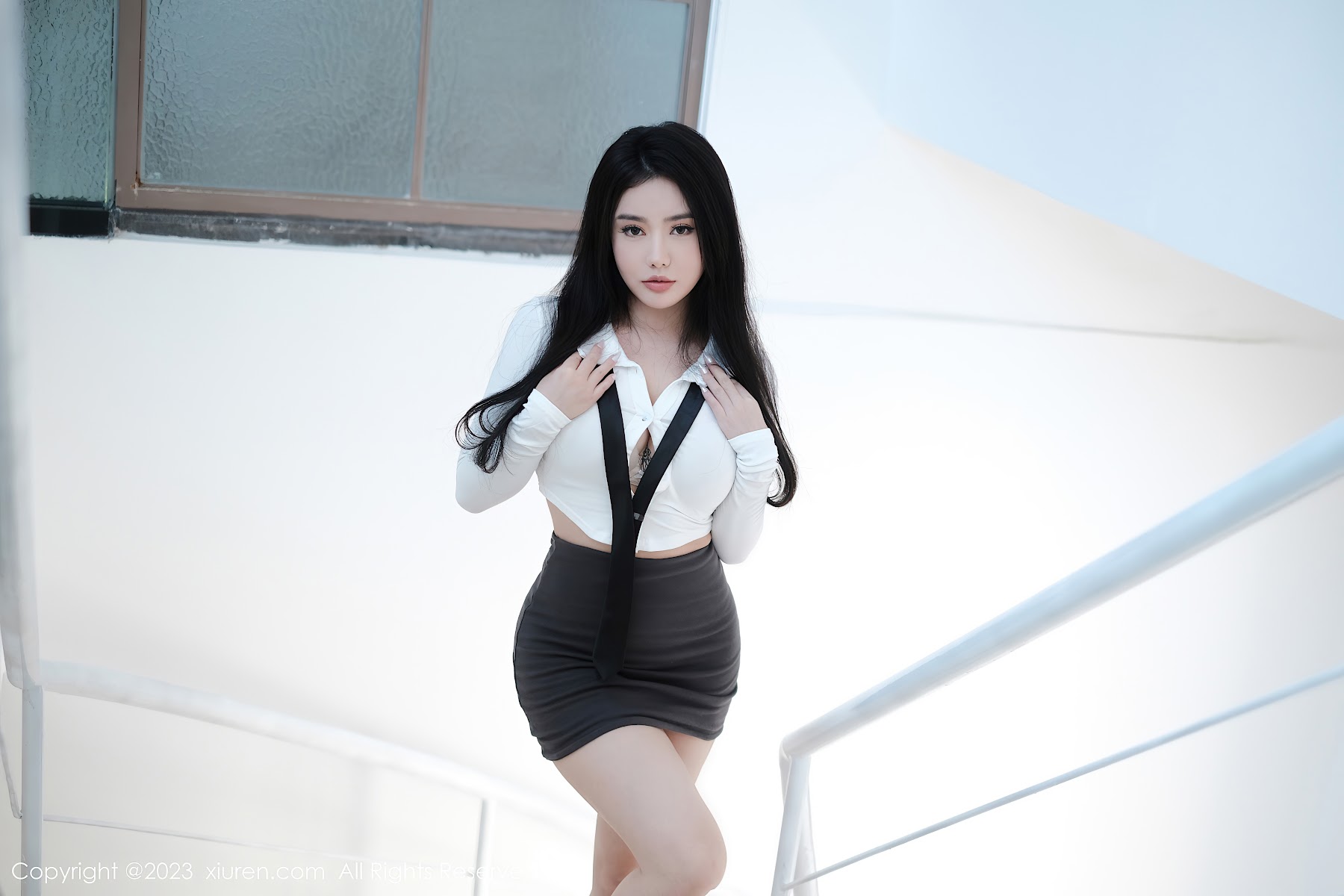 XIUREN No.6553 Manuela (玛鲁娜) - P25