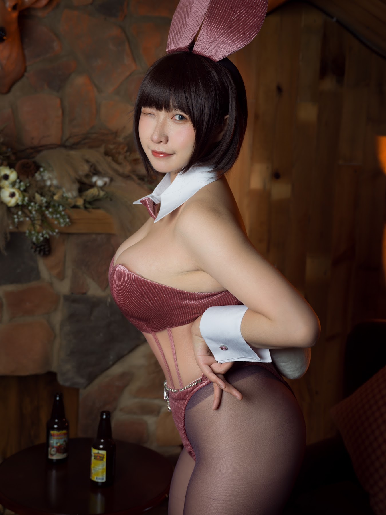 Coser@麻花麻花酱 – 兔女郎 - P32