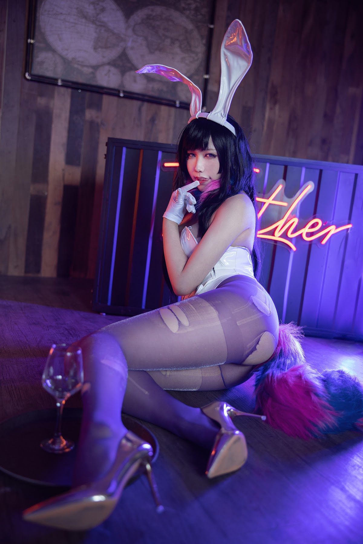 Coser@麻花麻花酱 – 恶魔姐姐 - P25
