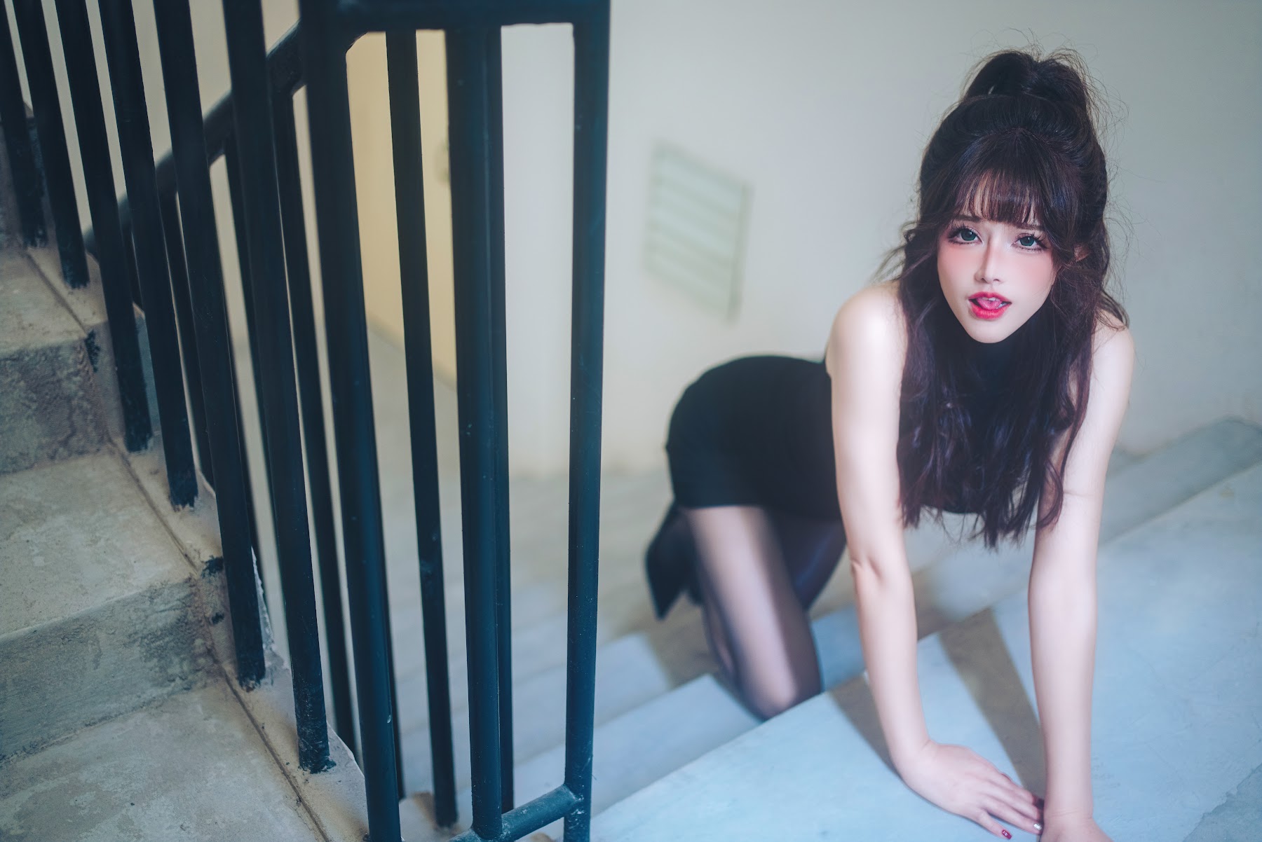 Coser@鹿八岁 – 网贷少女救赎(牧化） - P18
