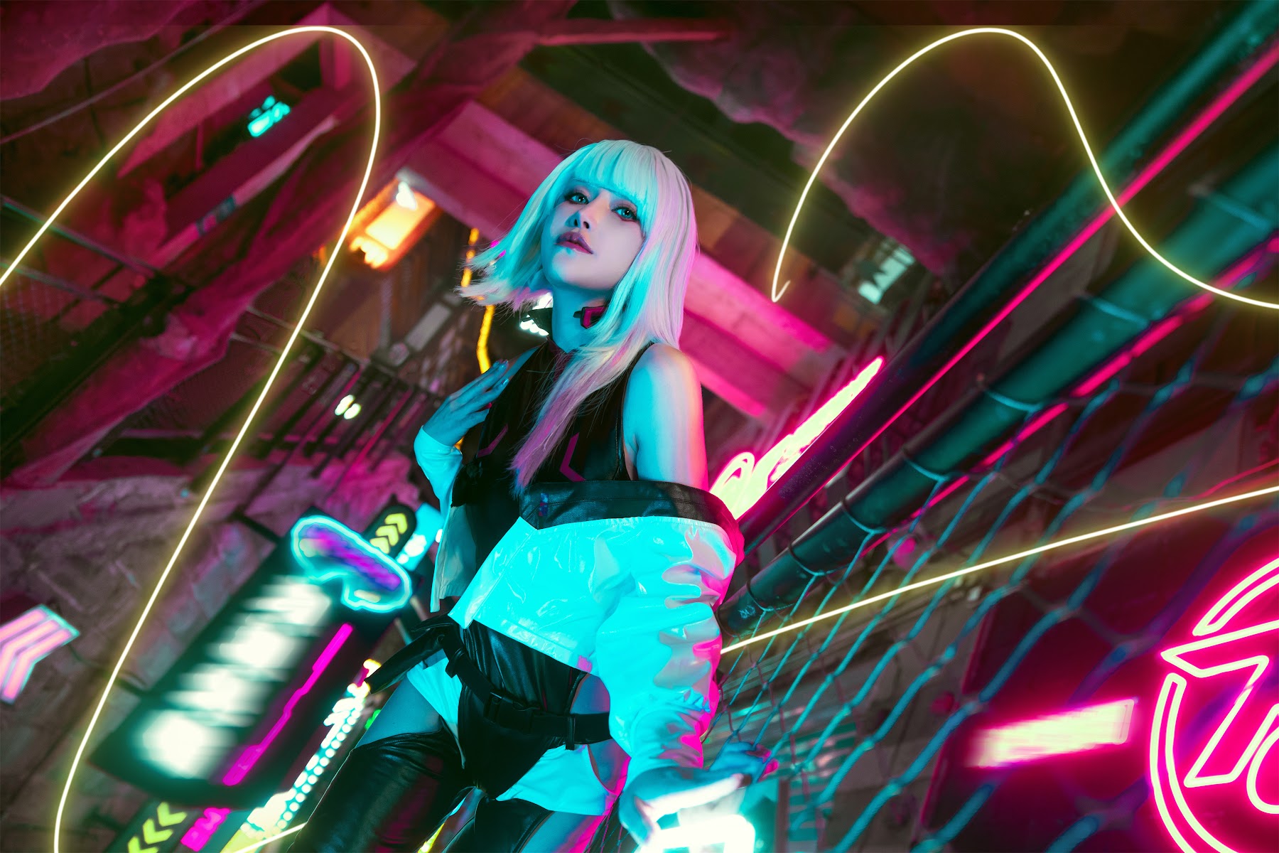 Coser@鹿八岁 – 赛博朋克：边缘行者 露西 - P42