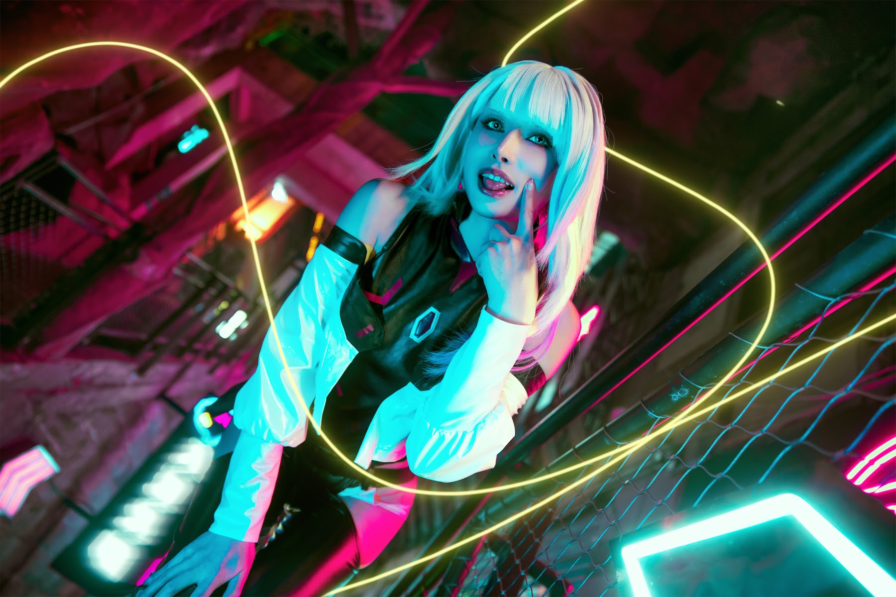 Coser@鹿八岁 – 赛博朋克：边缘行者 露西 - P46