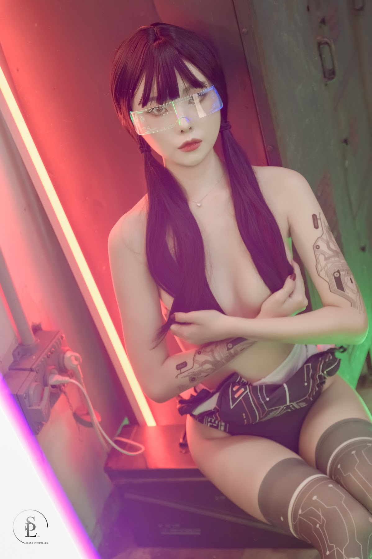 SAINT Photolife – Yuna (유나) – Vol.46 Cyber Punk - P57