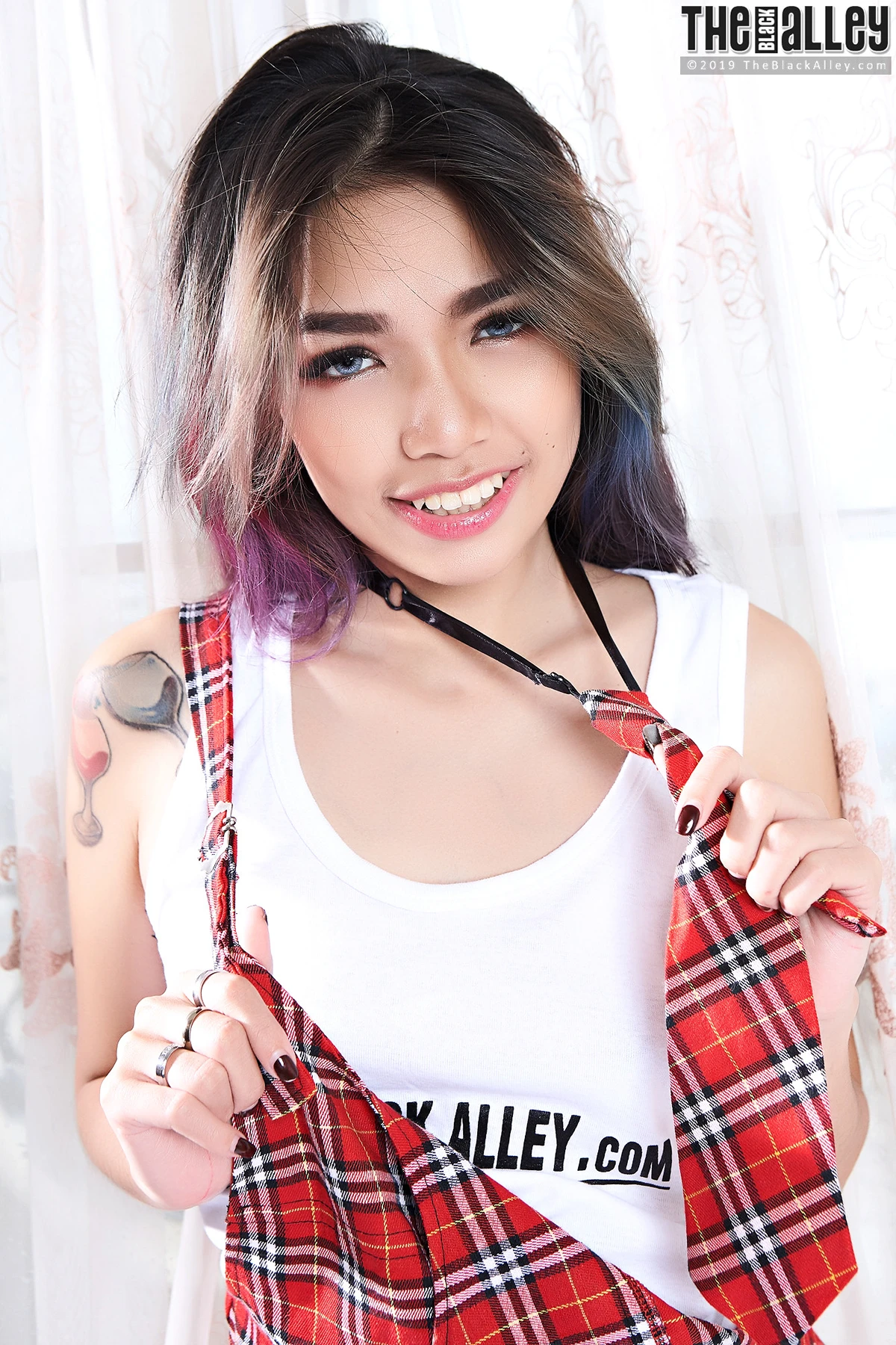 Waratta – The Black Alley Photobook Set.06 - P26