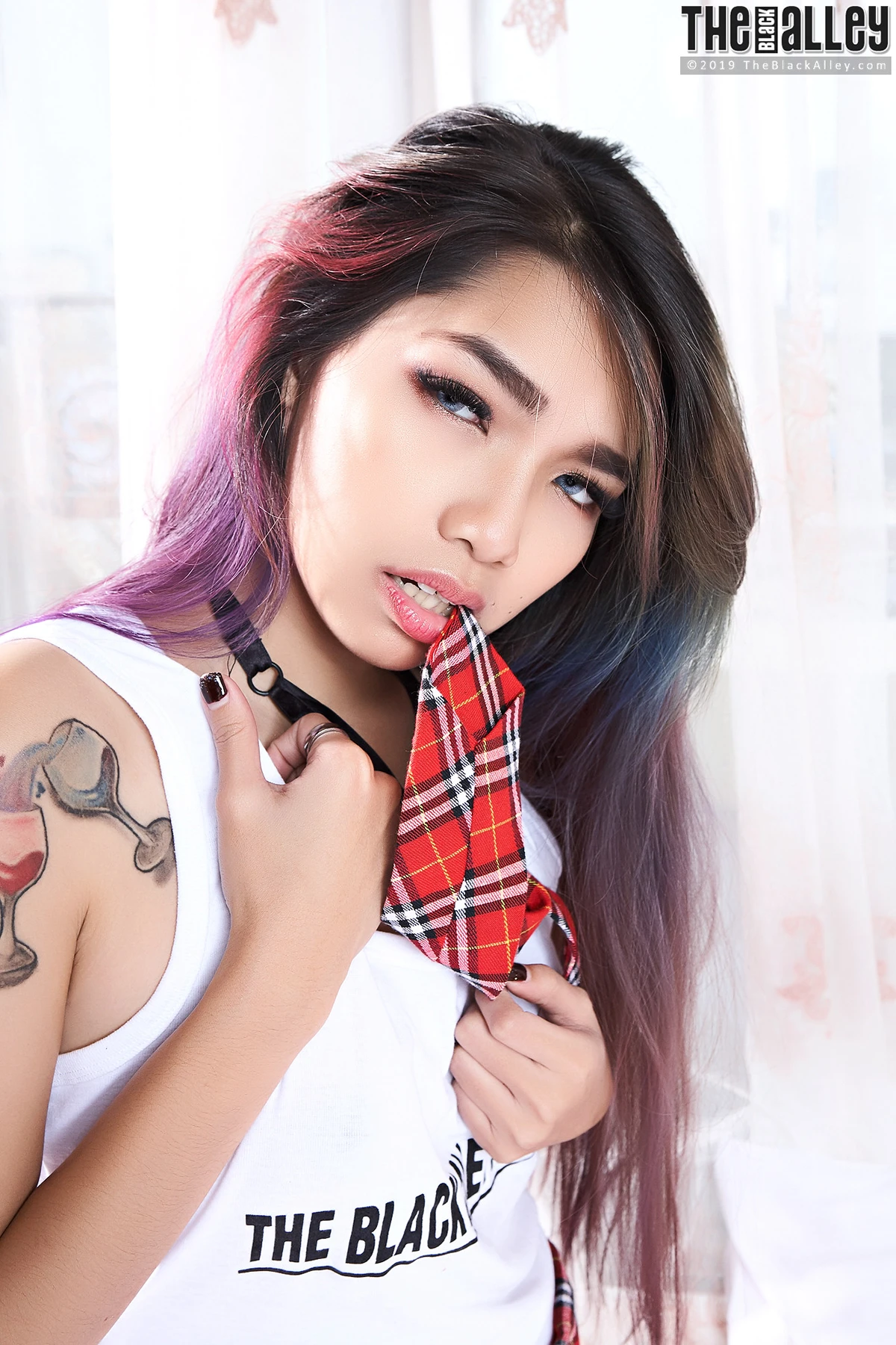 Waratta – The Black Alley Photobook Set.06 - P41