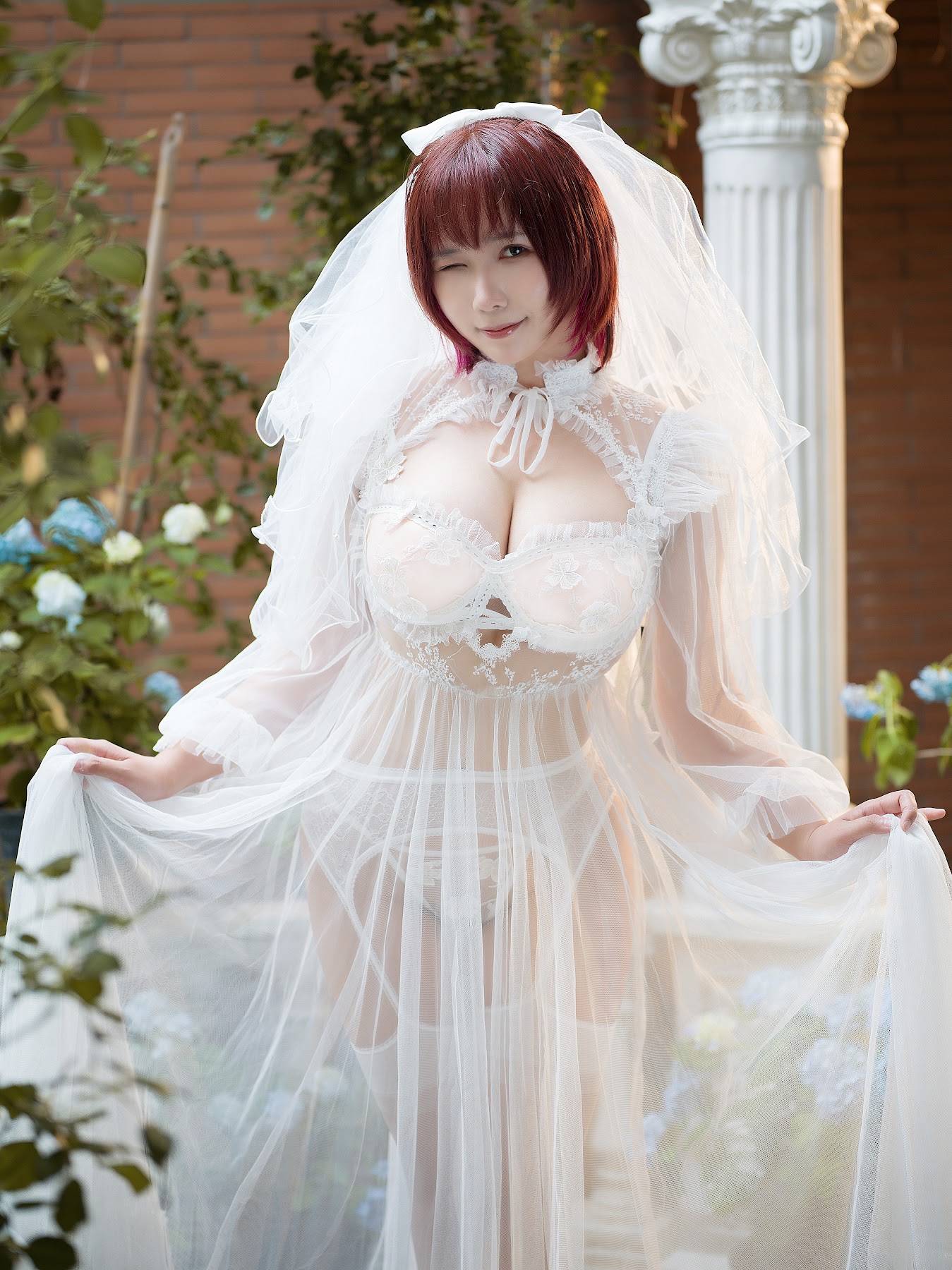 Coser@麻花麻花酱 – 黑白婚纱 - P50
