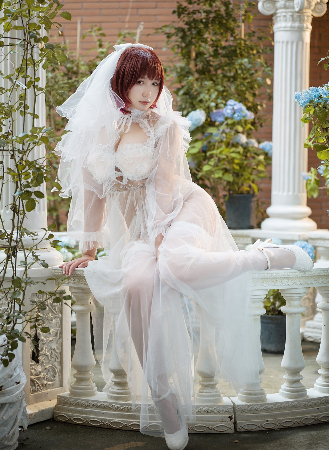 Coser@麻花麻花酱 – 黑白婚纱 - P53